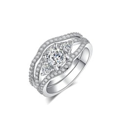 Ueen Ring